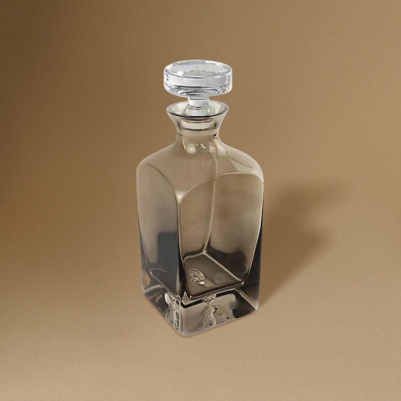 Decanter in Grey Smoke